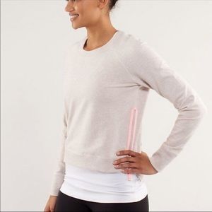 RARE FIND Lululemon 🍋 Small Crewneck